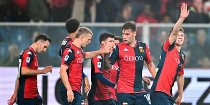 Gudmundsson segna ancora, tris Genoa al Cagliari di Ranieri