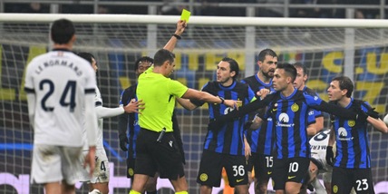 "Basta 22 calciatori attorno all'arbitro": la novità annunciata da Rosetti