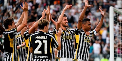 Juventus-Monza 2-0: la festa dello Stadium la firmano Chiesa e Alex Sandro