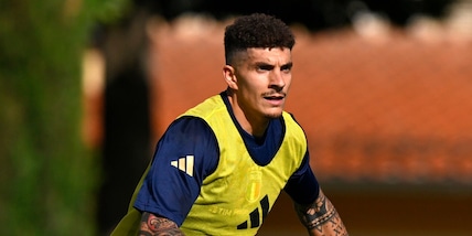 Di Lorenzo, la guerra continua. Giuntoli e la Juve sempre alla finestra