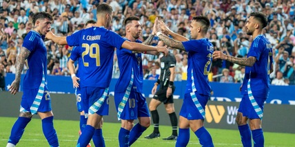 Messi è già in modalità Copa America: l'Argentina ne fa quattro a Guatemala