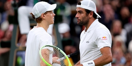 Sinner, inchino e ordine Berrettini: "Ora vatti a prendere Wimbledon"
