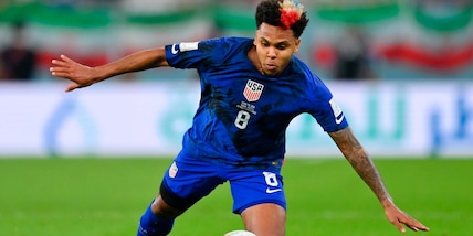 Novità McKennie: due piste per l’uscita. Juve, in settimana arrivano i milioni Novità McKennie: due piste per l’uscita. Juve, in settimana arrivano i milioni