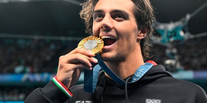 Ceccon, in vasca e sui social: l'oro di Parigi vince due volte