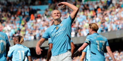 United, che botta: ko 2-1 a Brighton. Vincono City, Tottenham e Arsenal