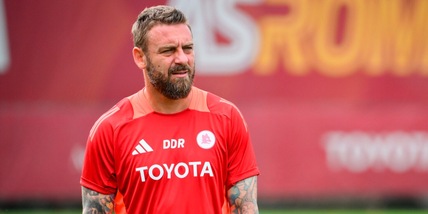 Roma, brutte notizie verso la Juve: stop a centrocampo per De Rossi