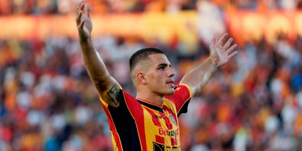 Lecce, primi punti: Krstovic affonda il Cagliari. Bologna, solo 1-1 con l'Empoli