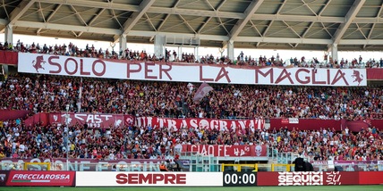 Toro, un tifo da capolista: è caccia al biglietto