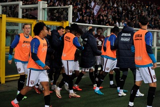 Njie, gol indimenticabile ed esultanza infinita: festa Toro con il Como!