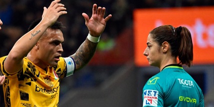 I surreali cori anti Juve, il tentativo Nesta, e intanto Sbraitaro Martinez