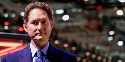 Elkann a Pechino pensando a Juve-Toro: il commento sul lavoro di Motta