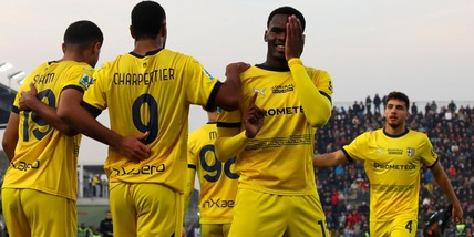 Nicolussi Caviglia, altro gol ma al Venezia non basta: Valeri-Bonny, festa Parma