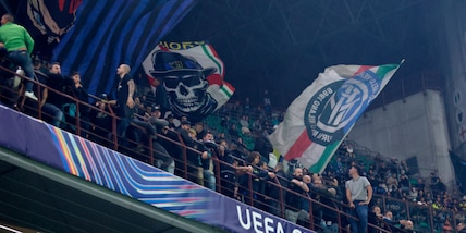 Kalashnikov, granate e pistole: ecco l’arsenale della Curva Nord Inter
