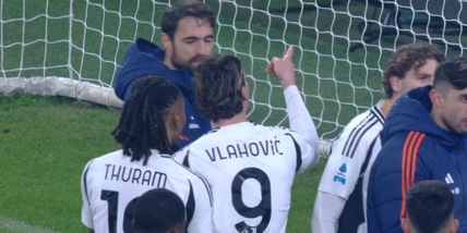 Retroscena Vlahovic, antefatto e contestazione Juve: “Sei un uomo di m…”