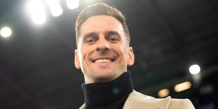 Milik cambia campo e mercato Juve: la strategia dalla difesa all'attacco