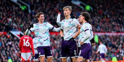 Huijsen nel chill, anticipa Zirkzee e svetta ad Old Trafford: l'ex Juve ancora in gol