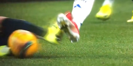 Lautaro lascia il segno, il rosso è un miraggio: Inter-Como col regalo di Natale