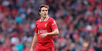 Liverpool, Slot su Chiesa: "Concorrenza forte, spero ci dia una mano"