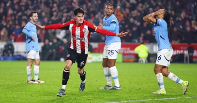 City, Guardiola beffato nel recupero. Pari Liverpool, James salva Maresca