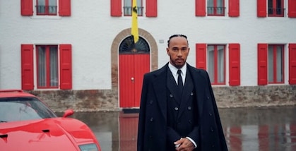 Sir Hamilton, primo giorno in Ferrari in grande stile: "Realizzo un sogno"