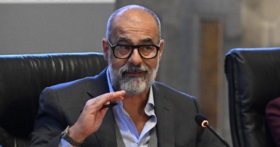 Luca Beatrice, malore improvviso: morto a 63 anni il curatore e critico d'arte