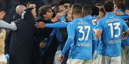 Napoli-Juventus 2-1: Kolo Muani non basta, lezione di Conte a Motta