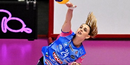 “Novara coloriamo d’azzurro questo mese”