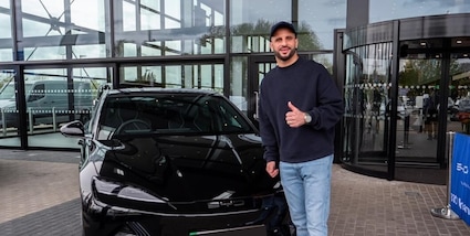 Walker, la nuova vita a Milano: l'hotel di lusso e le cene da... Lautaro