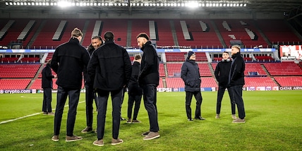 Juve, walk around nello stadio del Psv: sorrisi e concentrazione alla vigilia Champions