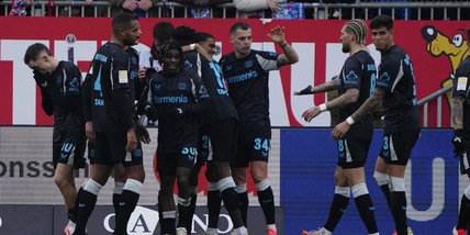 Il Leverkusen vince e continua ad inseguire il Bayern. Dortmund, Guirassy show