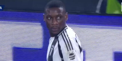 Kolo Muani, la faccia al cambio dice tutto: l'inspiegabile cambio di Motta