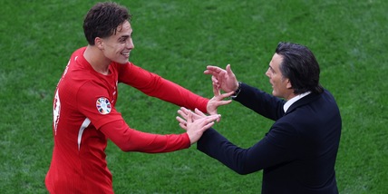 Yildiz, ci voleva Montella. L'esclusione di Motta e i fari della Premier Yildiz, ci voleva Montella. L'esclusione di Motta e i fari della Premier