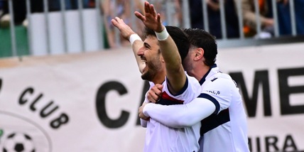 Super Orsolini stende il Venezia: Bologna a +4 sulla Juve. Pari tra Como ed Empoli