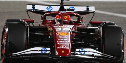 Bahrain, Leclerc terzo. Pole Piastri, Hamilton lontano