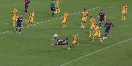 Tonfo Inter a Bologna, Inzaghi trema: capolavoro Orsolini, è aggancio Conte!