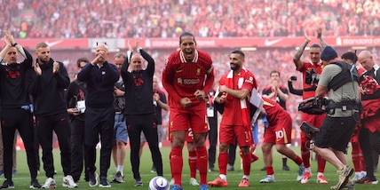 Festa Liverpool, 20ª Premier: Slot-Salah-Van Dijk, gioia infinita con i tifosi!