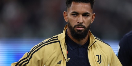 Douglas Luiz sui social, nostalgia Premier. Poi il post: "Amo la Juventus"