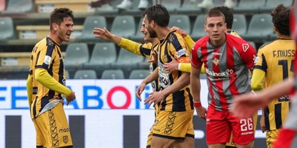 Juve Stabia-Cremonese, chi vince? Quote e pronostico della sfida del "Menti"