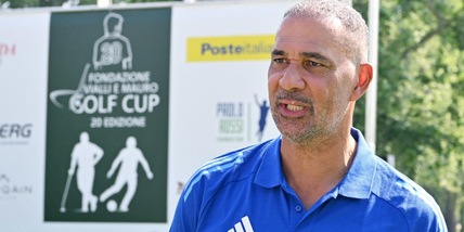 Gullit, che bordate al Milan! "Per loro è solo business. Cacciare Maldini è cacciare la storia"