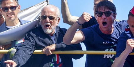 Conte resta al Napoli, l'annuncio di De Laurentiis! E la Juve? Cosa sta succedendo