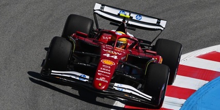 Hamilton, clamoroso team radio: la dura frase sulla Ferrari