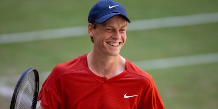 Sinner in cerca dell’antidoto: il piano per tornare a vincere subito sull’erba