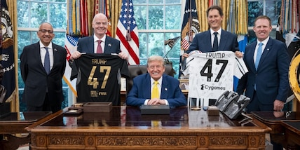 La Juve da Trump, perché Elkann ha regalato la numero 47 al Presidente degli Usa