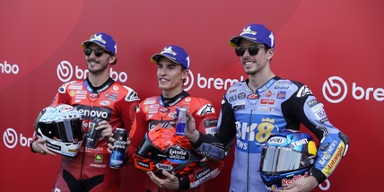 Marquez vince la sprint del Mugello davanti al fratello. Bagnaia terzo