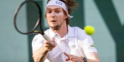 Dopo Sinner Bublik non si ferma: anche Khachanov ko, è finale ad Halle