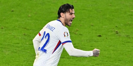 Allegri, Theo Hernandez dopo Reijnders! Il mercato Milan perde pezzi, Inzaghi se lo porta in Arabia