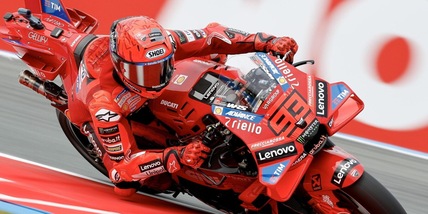 Marc Marquez implacabile anche ad Assen, Alex va ko. Bagnaia a podio