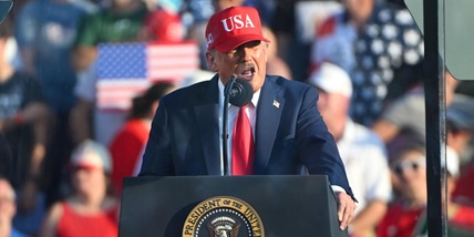 "Presto un incontro UFC alla Casa Bianca", l'idea di Trump