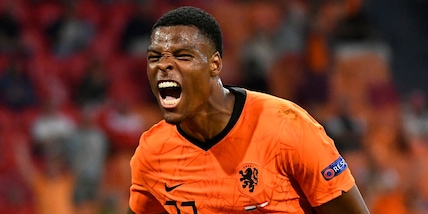 L'Inter trema, irrompe il City: dramma clausola, può perdere anche Dumfries!