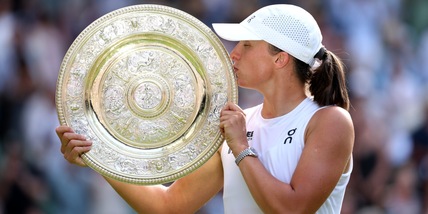 Swiatek senza senso, passeggia sulla Anisimova: finale Wimbledon fuori dal mondo, doppio 6-0!